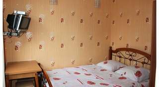 Гостевой дом АнНи Гаспра 4х-местный с балконом-8