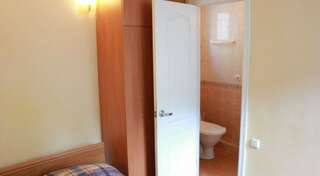 Гостевой дом АнНи Гаспра 2х-местный номер с одной кроватью-2