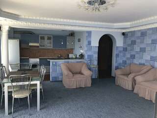 Гостевой дом АнНи Гаспра 3-комнатные апартаменты стандарт-4