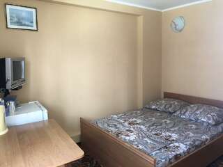 Гостевой дом АнНи Гаспра Номер стандарт с 1 двуспальной кроватью-3