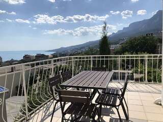 Гостевой дом АнНи Гаспра 3-комнатные апартаменты стандарт-1