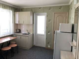 Гостевой дом АнНи Гаспра Четырехместный номер с балконом-24