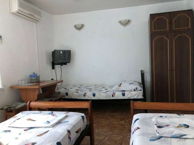 Гостевой дом АнНи Гаспра-200