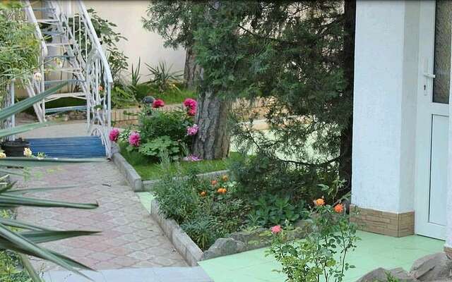 Гостевой дом АнНи Гаспра-13