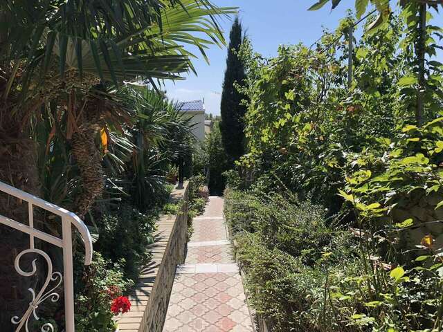 Гостевой дом АнНи Гаспра-100